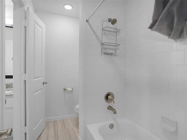 2718 Ripe Amber Cup Ct — Photo 27