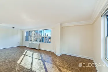 Rented by (Legacy) Elegran