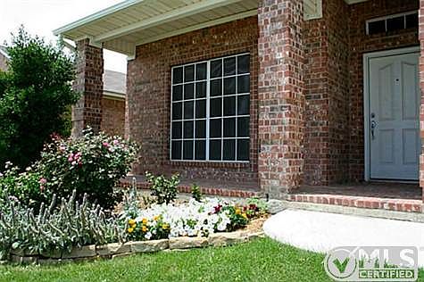 3rd image of 12829 Hurricane Ln