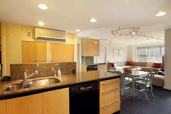 Sold by Corcoran | media 2