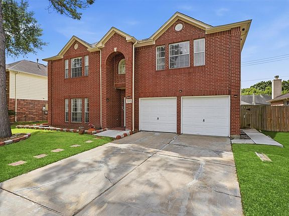 2nd image of 14435 Andrea Way Ln
