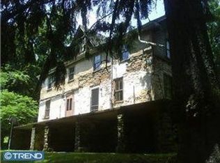 155 Mount Carmel Rd, Coatesville, PA 19320