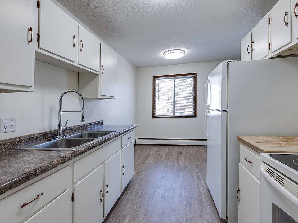 1st image of 2210 Eldridge Ave E #11571383