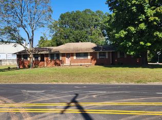 1210 Peeler Rd, Salisbury, NC 28146