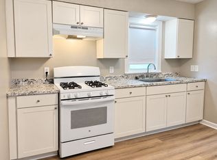 102 James St, Rossville, GA 30741