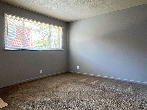 5th image of 1207 B St #5