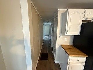 3rd image of 13 Brookside Dr