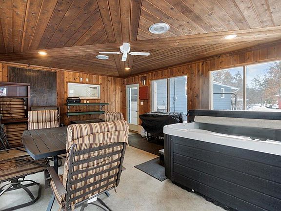 3rd image of 5179 Birchdale Ln