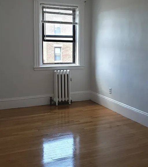 924 Beacon St #6 — Photo 16