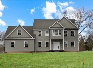 72 Ames Hollow Rd, Portland, CT 06480