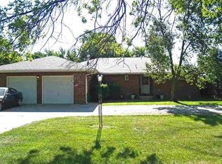1338 S Maize Rd, Wichita, KS 67209