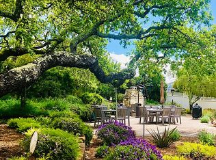 3 White Oak Way, Carmel Valley, CA 93924