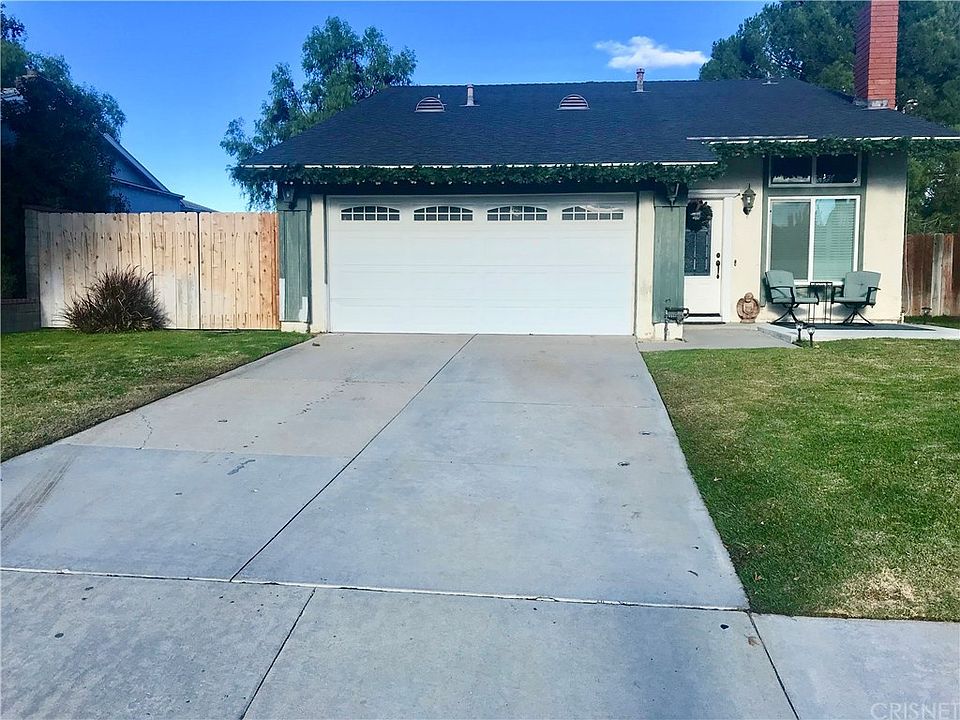 1st image of 23017 Ash Glen Cir