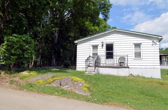 1st image of 183 Rocky Hill Dr