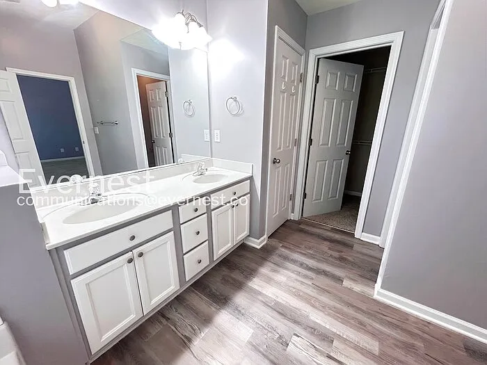729 Mountain Laurel Dr — Photo 13