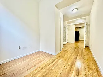 Rented by HOLTON REAL ESTATE INC.