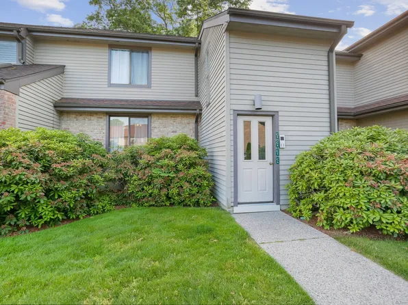2289 Bedford Street #C5, Stamford, CT 06905