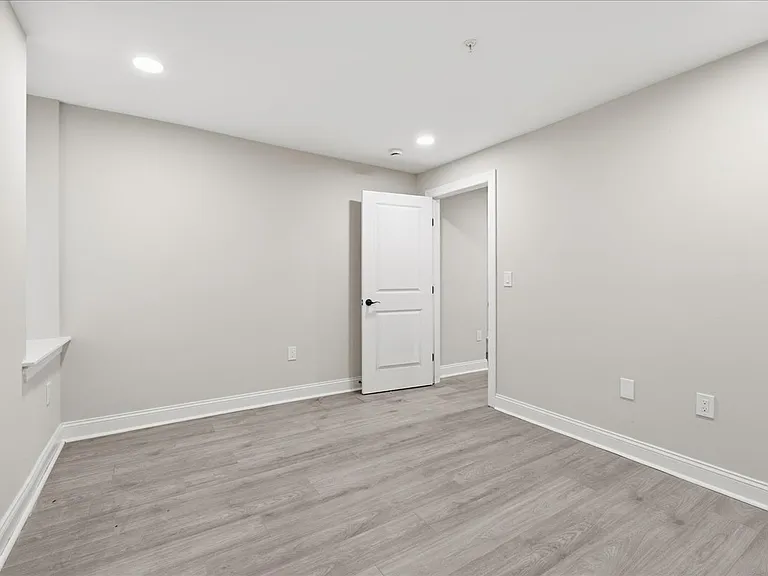 59-61 High St #1 — Photo 2