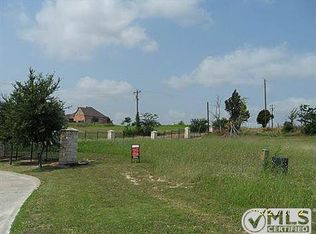 1000 Hilltop Dr, Lavon, TX 75166