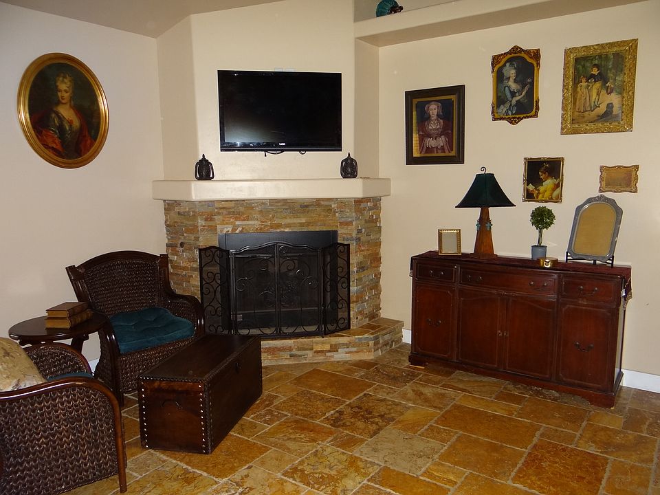 1st image of 10469 S Gwen De Fortuna Cir