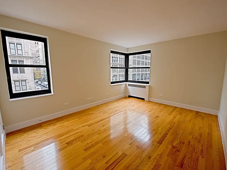 8 Gramercy Park #4J — Photo 2