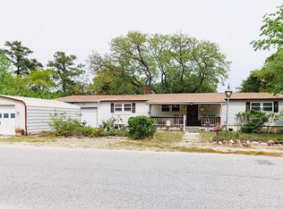 818 Seaside Dr, North Myrtle Beach, SC 29582