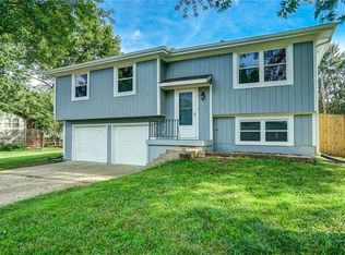 505 W King St, Spring Hill, KS 66083