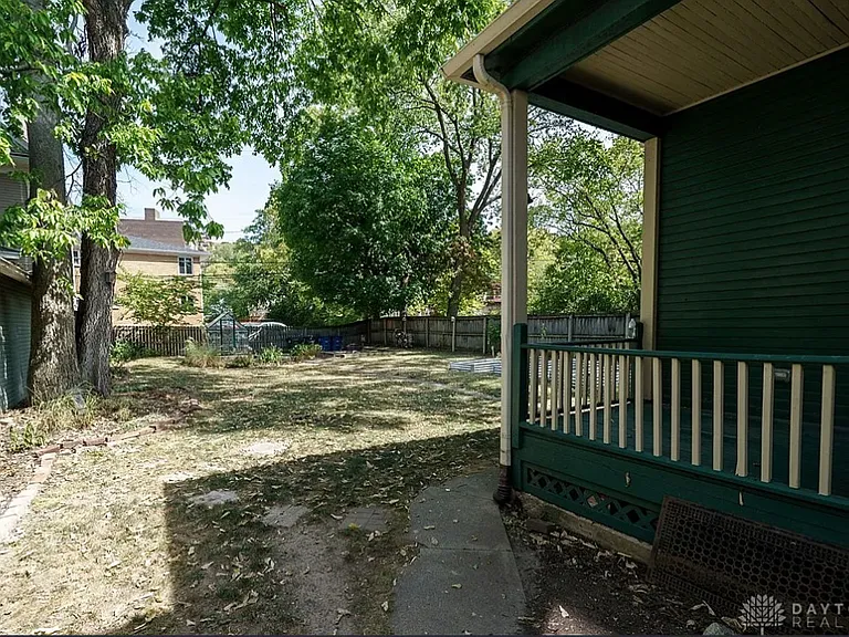 144 Central Ave — Photo 25