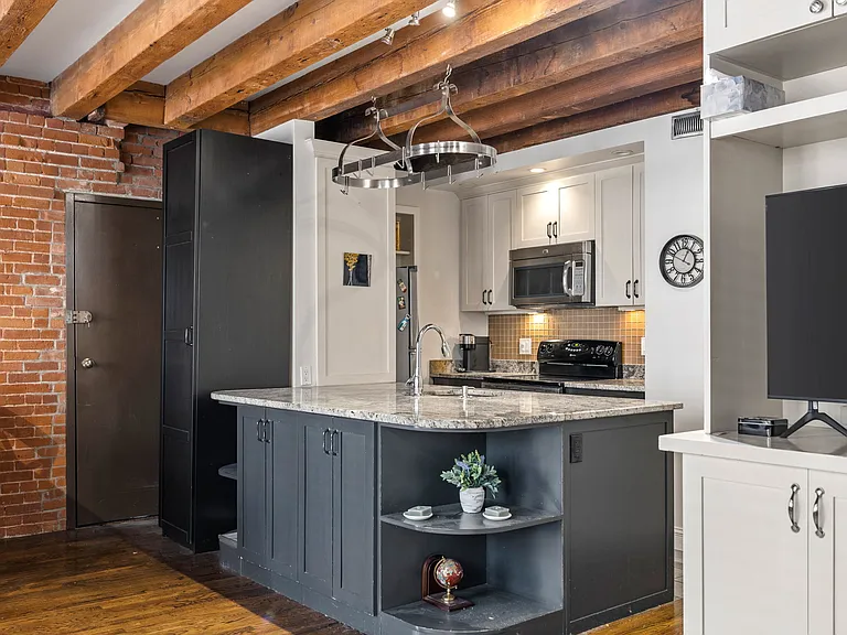 121 Fulton St #3 — Photo 5