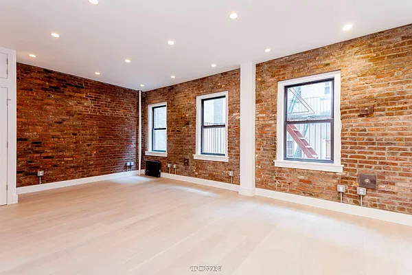 Rented by Town Residential | media 13