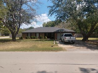 305 N Fulton St, Rice, TX 75155