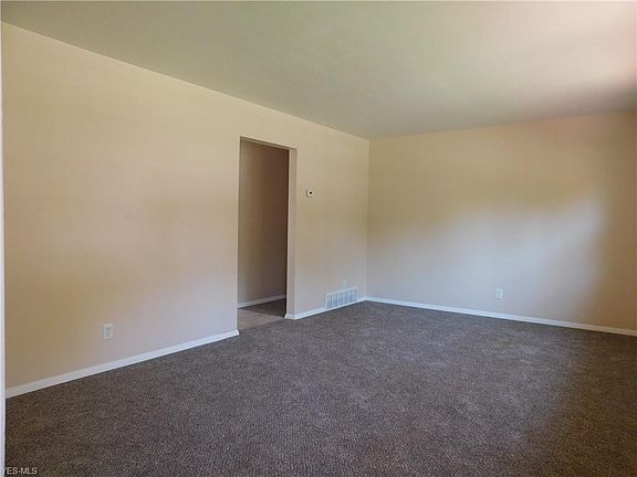 2nd image of 25 Dewhurst Ave