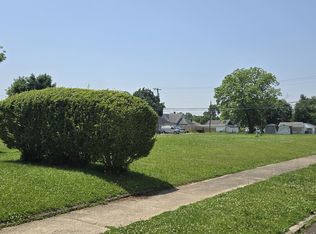 925 W 1st St, Anderson, IN 46016