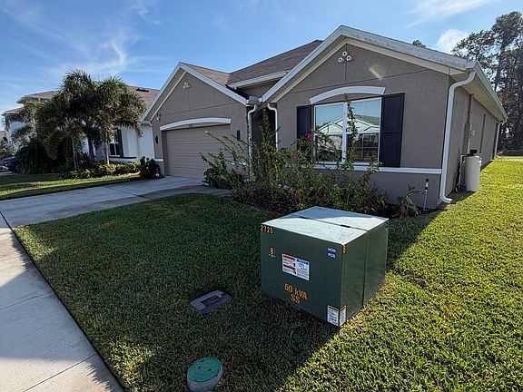 4th image of 33370 Apricot Tree Ct