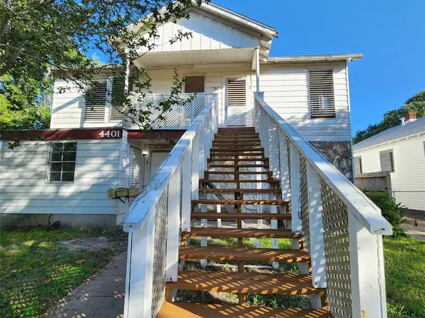 4401 Avenue Q 1/2 APT 2, Galveston, TX 77550
