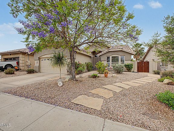 3rd image of 4109 W POTTER Drive