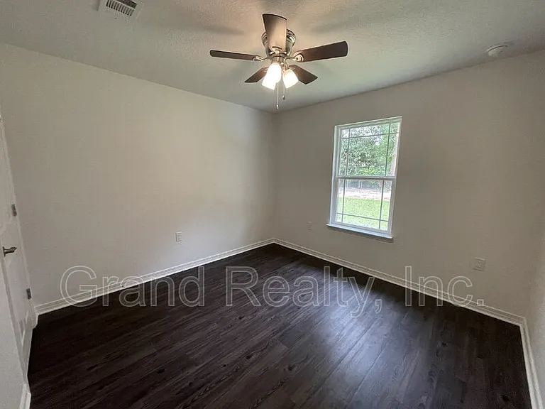 6217 Fox Run St — Photo 12