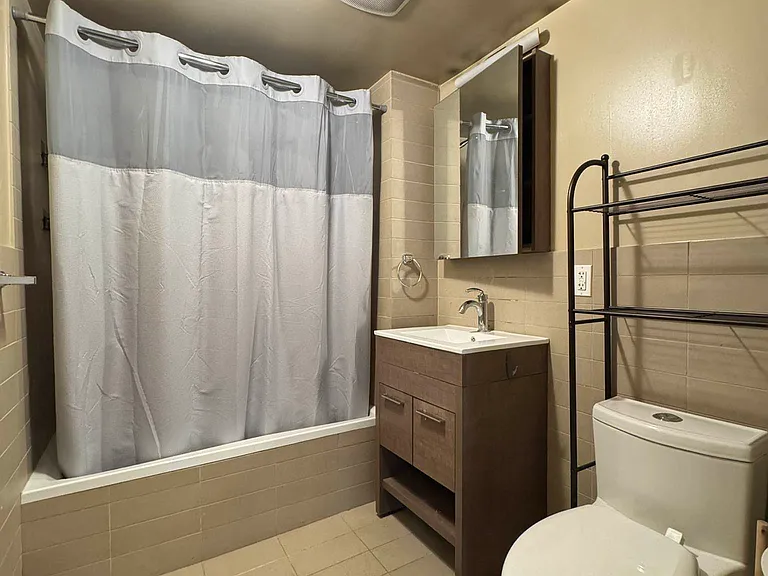 310 Clifton Pl #BF — Photo 5