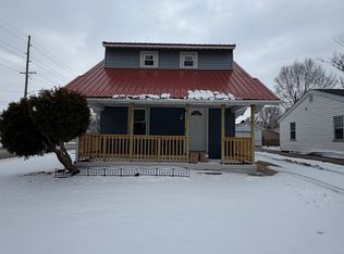 2195 E Decatur St, Decatur, IL 62521