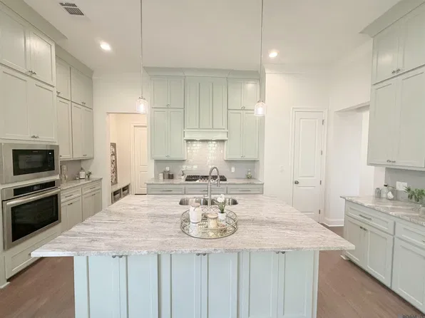 14113 Shore Beck Dr, Baton Rouge, LA 70810