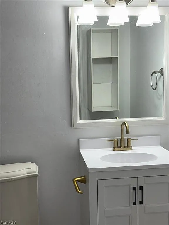 3 bed, 2.0 bath, 1102 sqft, $2,650 — Photo 4
