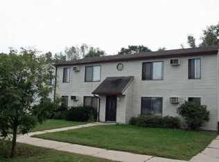 1608 8 1/2 St SE APT D, Rochester, MN 55904