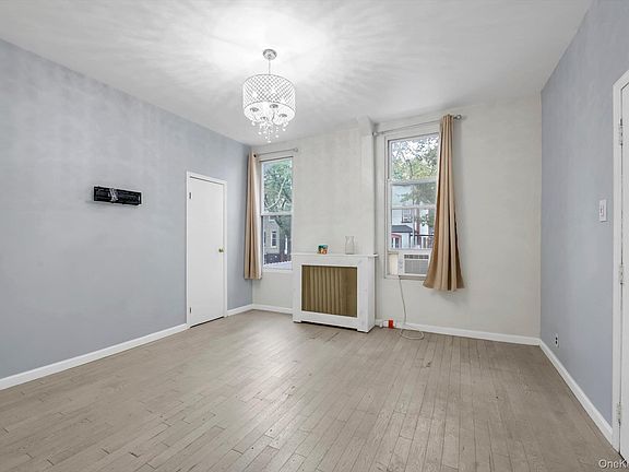 5th image of 1739 Decatur Street