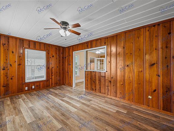 4th image of 7316 Willis Ave