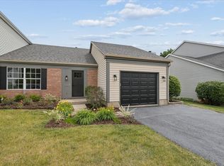 201 Bingham Cir, Mundelein, IL 60060