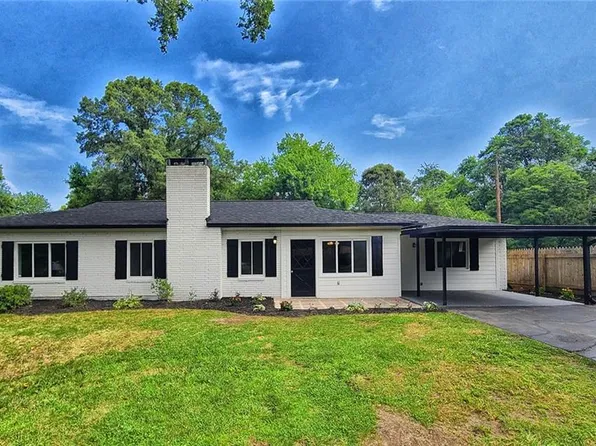 1825 Lake Dr, Winston Salem, NC 27127