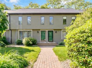 1 Village Way APT D, Norton, MA 02766