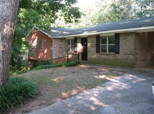 1010 Cherokee Trl, Woodstock, GA 30189