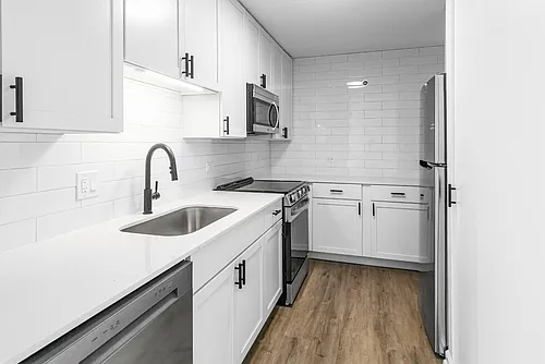 1770 1st St Photo 1
