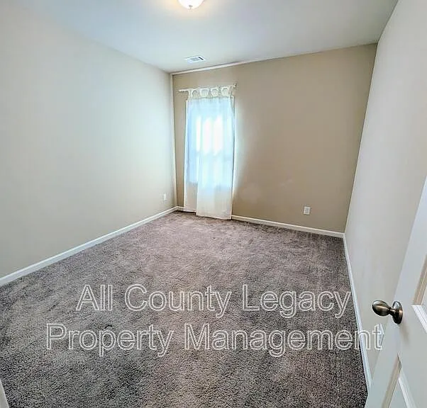 163 Cottontail Ln — Photo 9